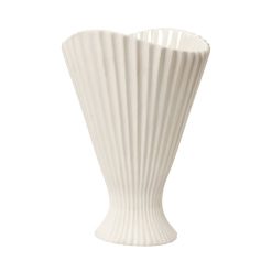 Ferm Living Vases | Vase Fountain Ceramique Blanc / L 23 X H 30,5 Cm - Ferm Living